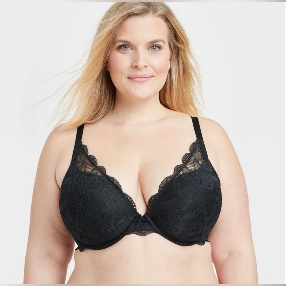 Auden Sublime Lace Plunge Push-up Bra